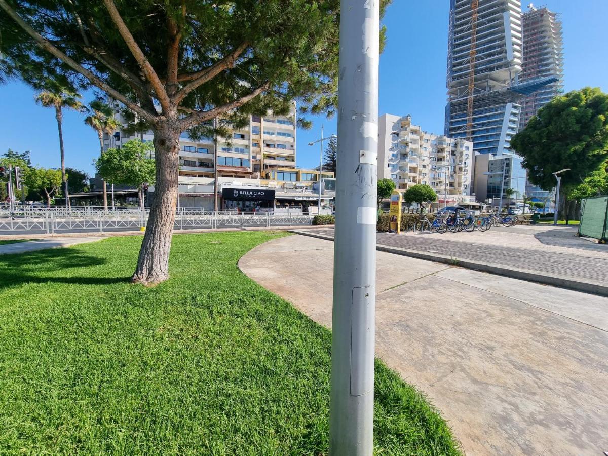 Kanika Beach apartment Limassol Bagian luar foto